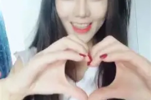 北大才女李雪琴更多黑料被扒不仅是债务丑闻